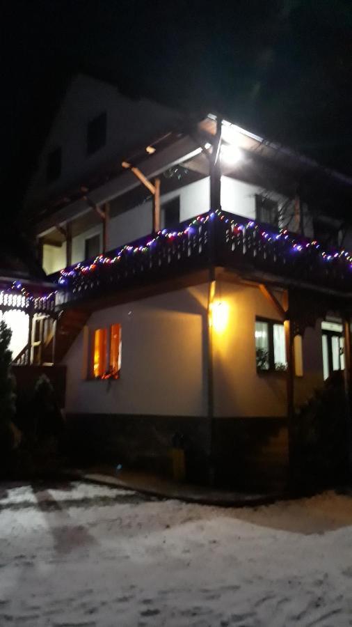 Molnar Vendeghaz Bed and Breakfast Praid Εξωτερικό φωτογραφία